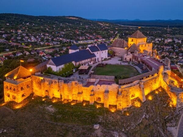 Eger – Castle & Wine Valley