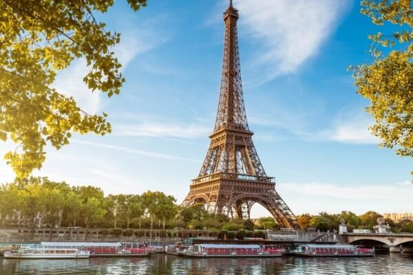 Paris – Eiffel Tower