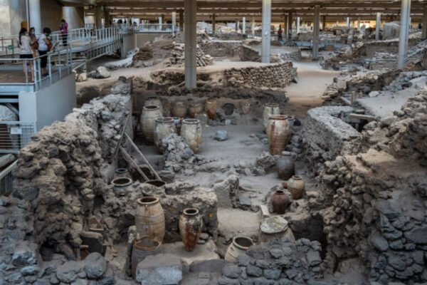 Akrotiri – Ancient Ruins