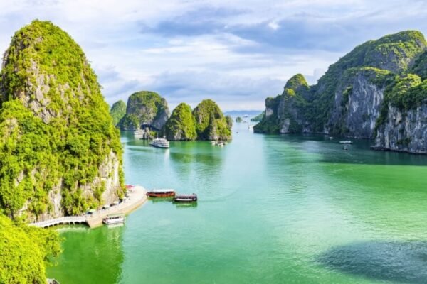 Ha Long Bay