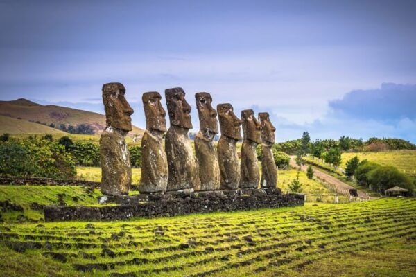 Easter Island – Moai Statues