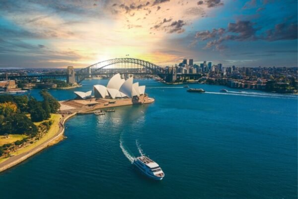Sydney – Opera House & Harbour Bridge